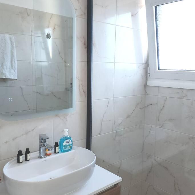 Experience Comfort 5 Alfa Mytilíni Esterno foto